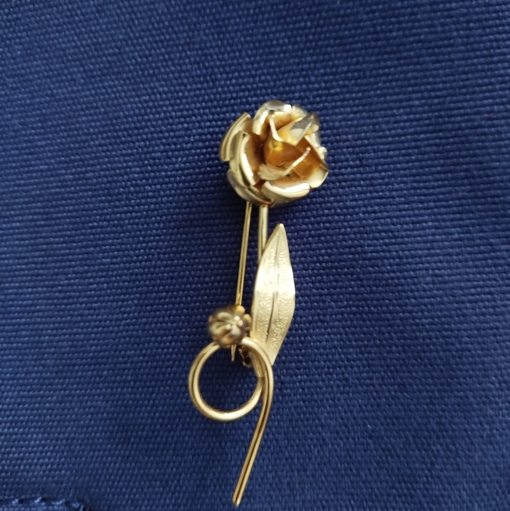 Vintage Goldtone Rose Brooch Pin